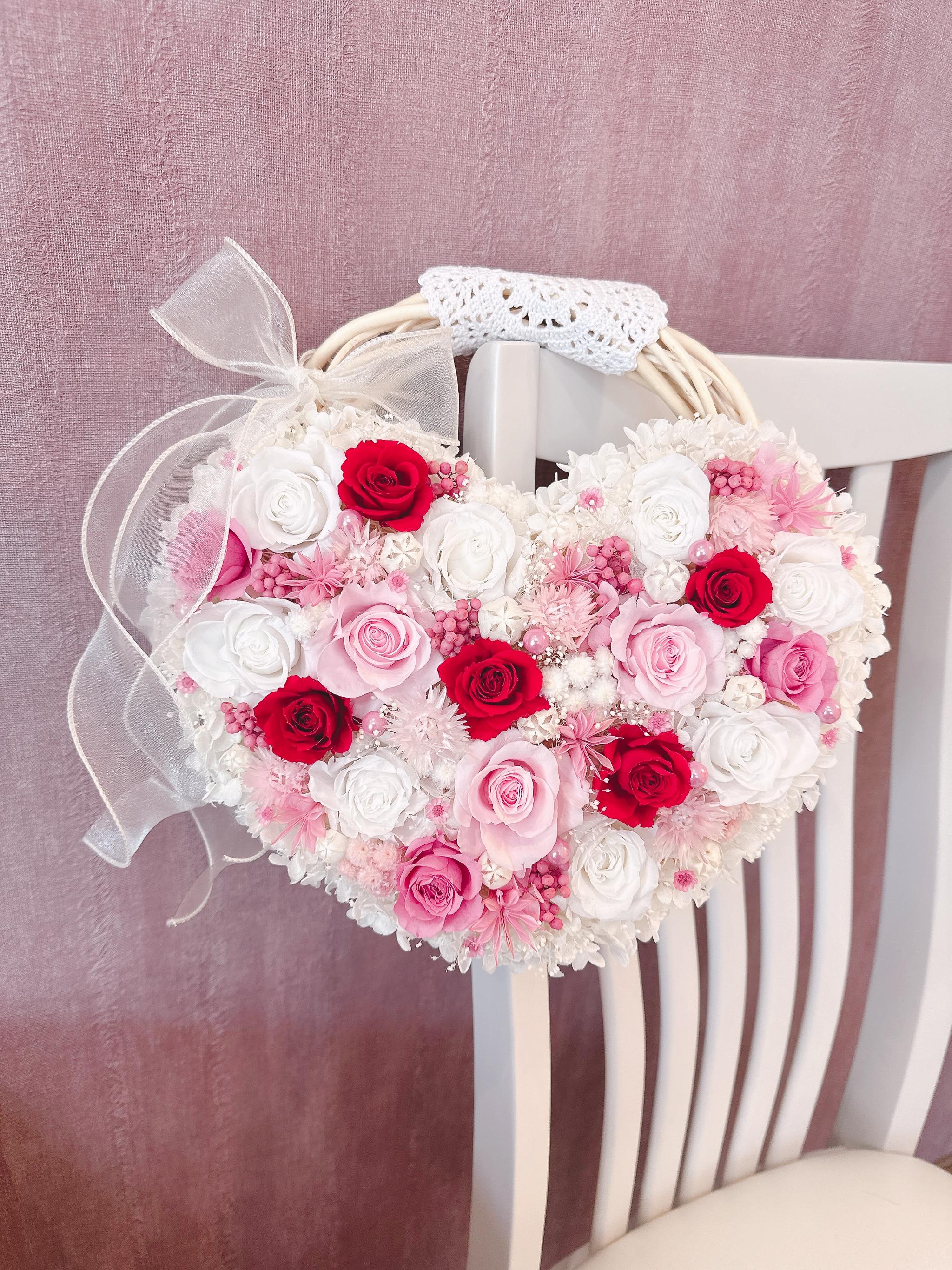 【オーダー作品】ウエディング用 ハートのリース ブートニア セット 白 ホワイト 赤 ピンク バラ 結婚 祝 大人可愛い